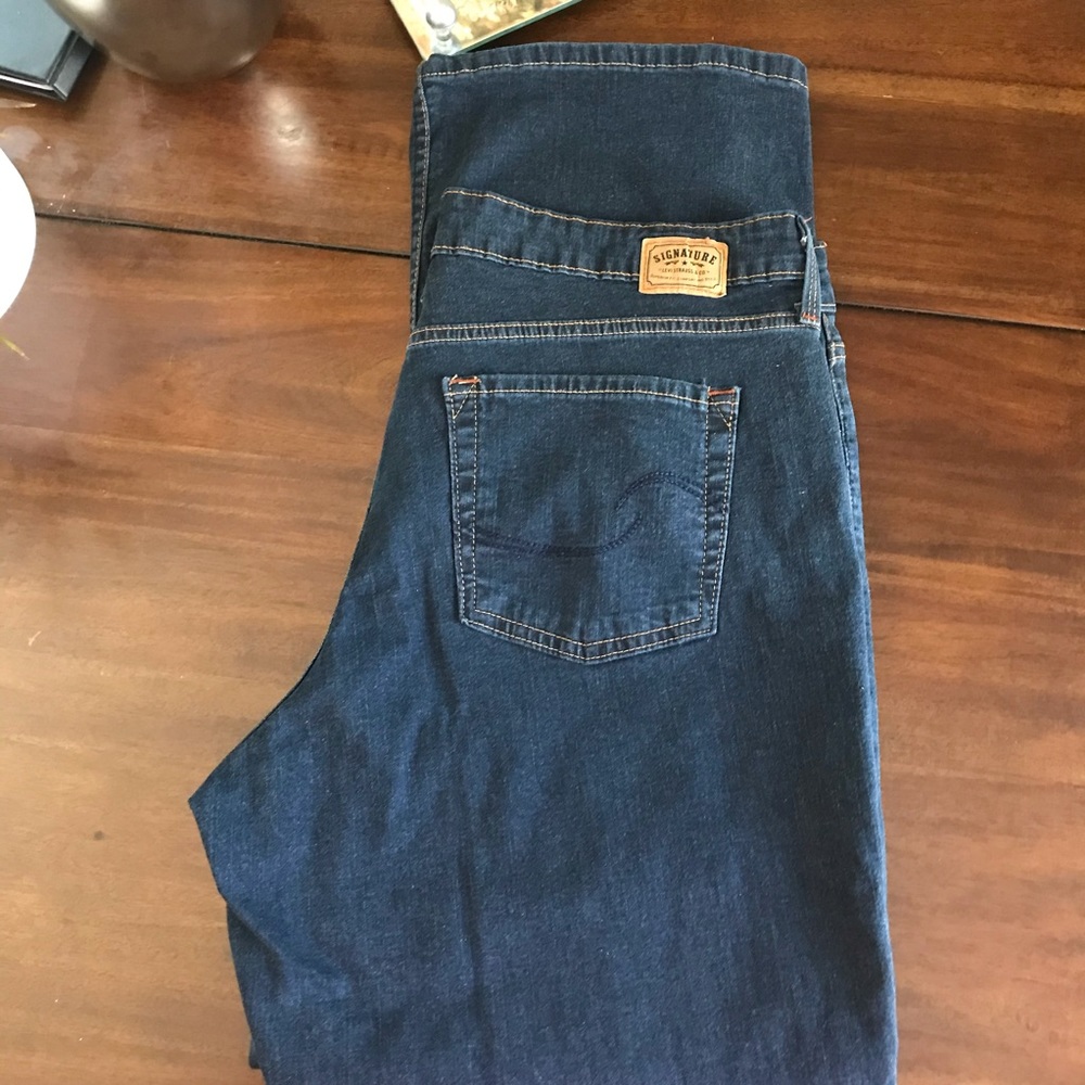 Mid Rise Bootcut